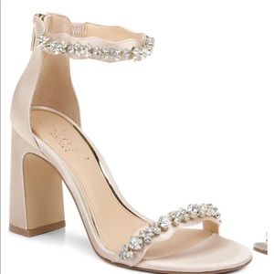 Odessa Crystal Block Heel Sandal - size 8